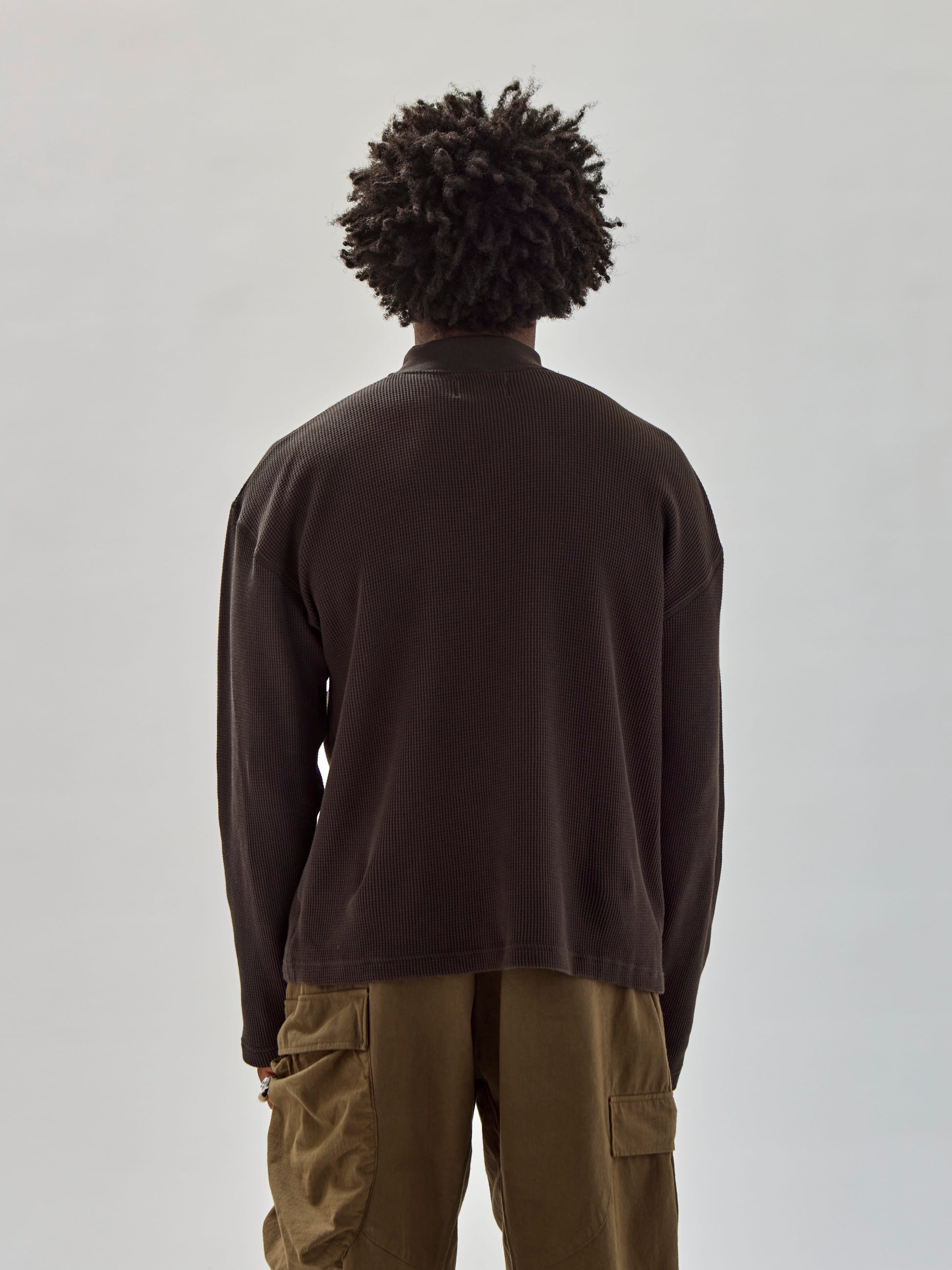 MS-121 Mockneck Tee in Basalt