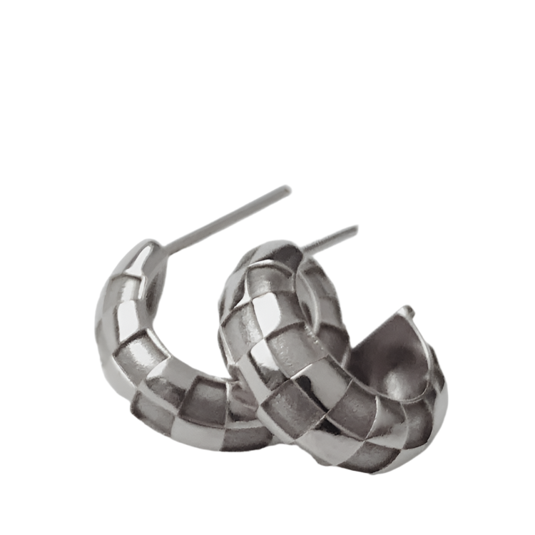 Checkerboard Hoops - Medium