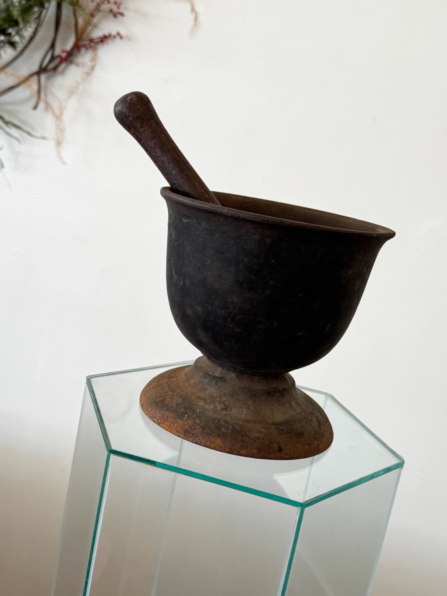 Made on Earth | Early Cast Iron Mortar + Pestle – Working Loose display picture 1
