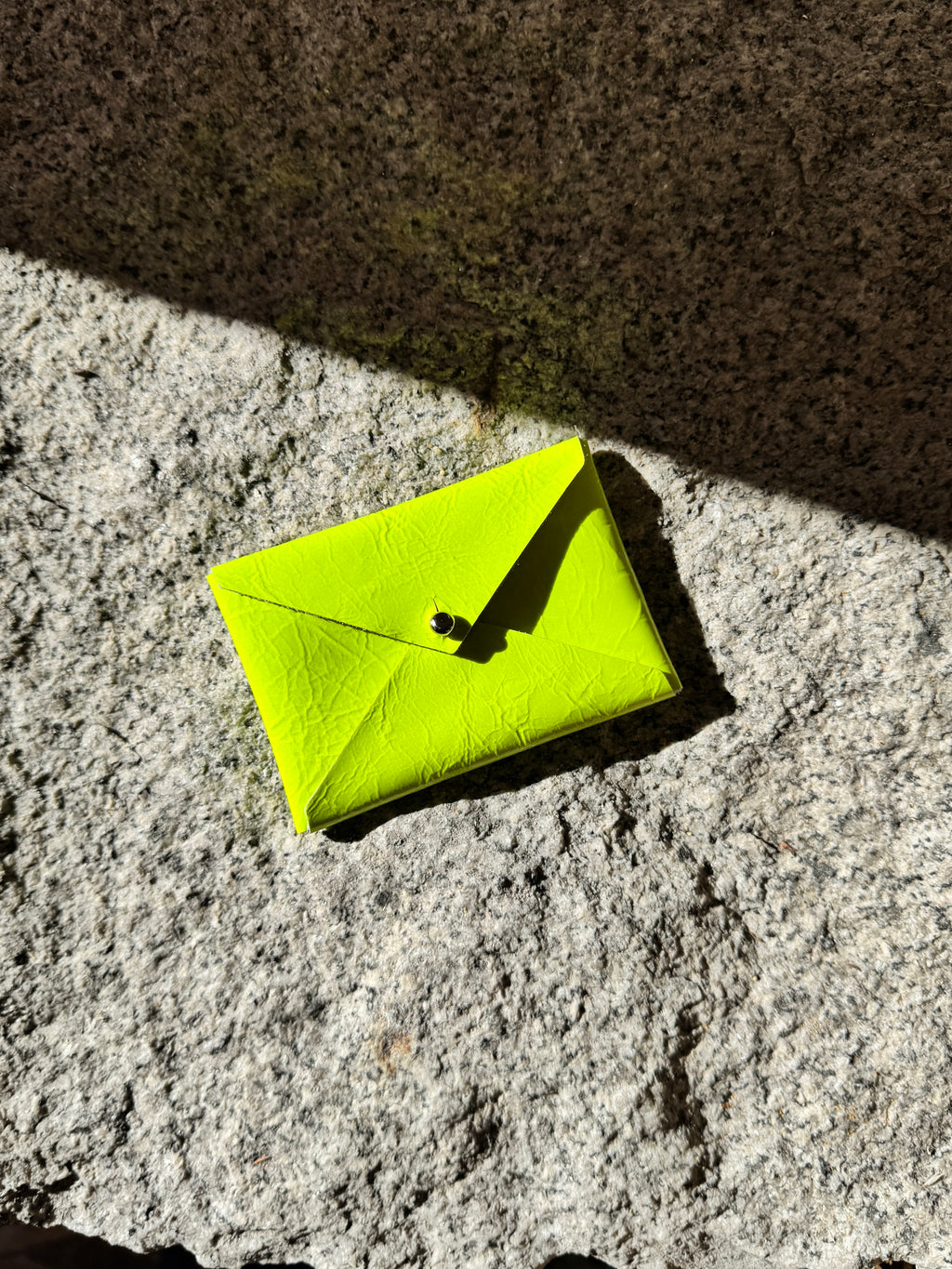 Andie Card Wallet: Fluoro Yellow