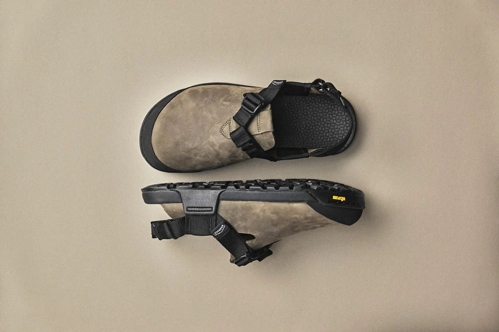 Mountain Clogs in Driftwood Nubuck Leather