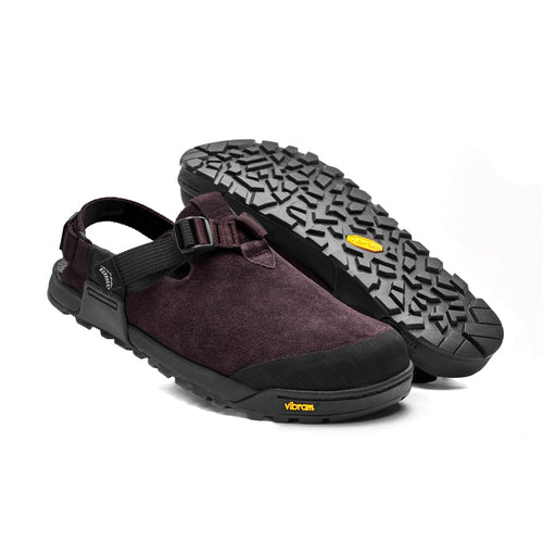 Mountain Clogs in Plum Suede
