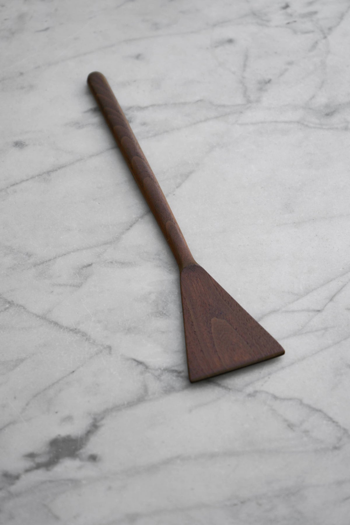 Triangle Spatula - Walnut Wood