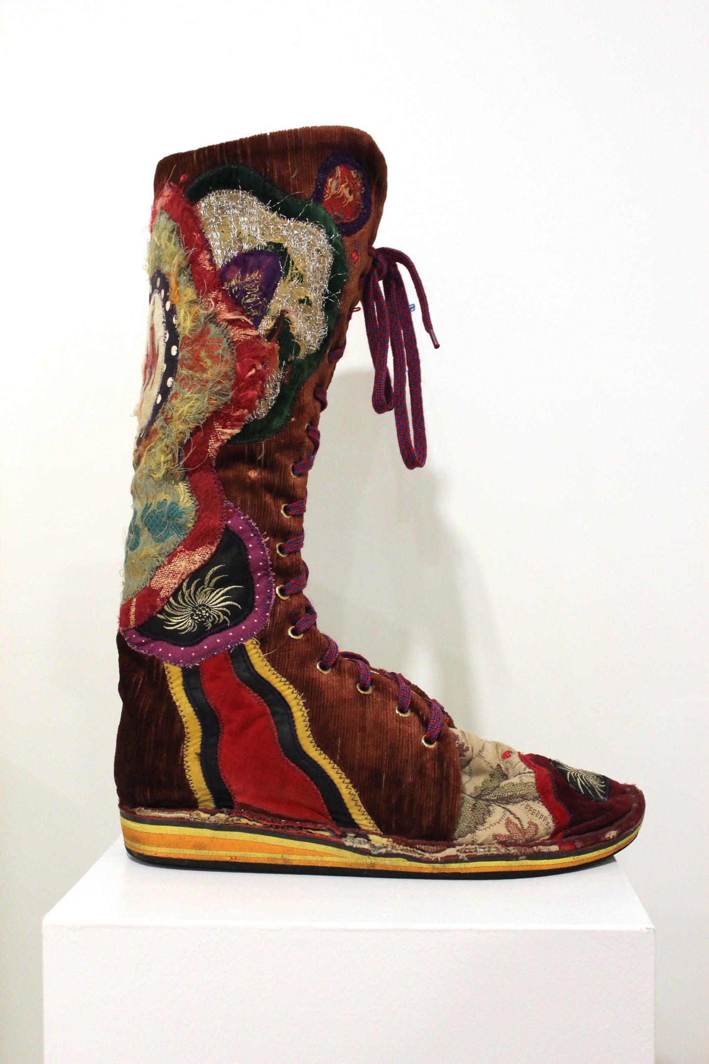 Boots for Sir Lawrence by Mickey McGowan, The Apple Cobbler 1971