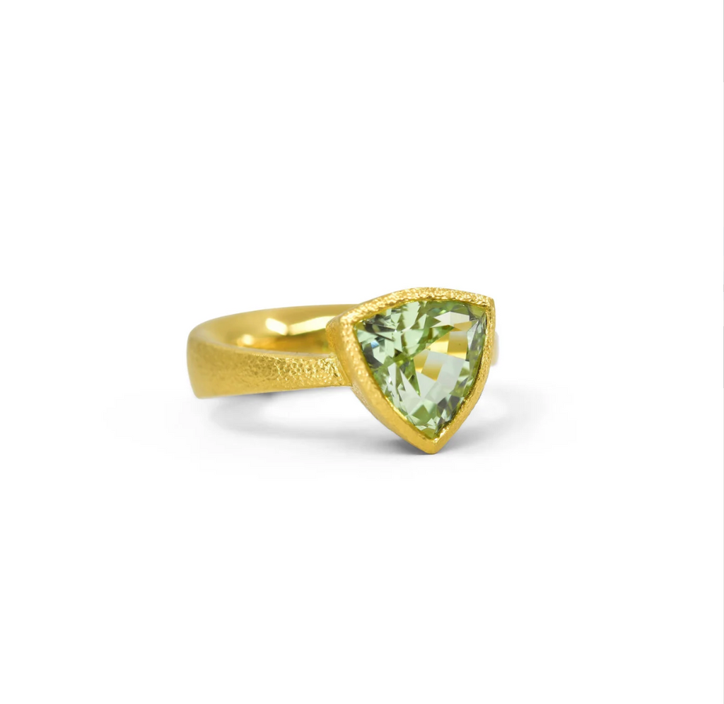 18K + Green Tourmaline Faceted RIng