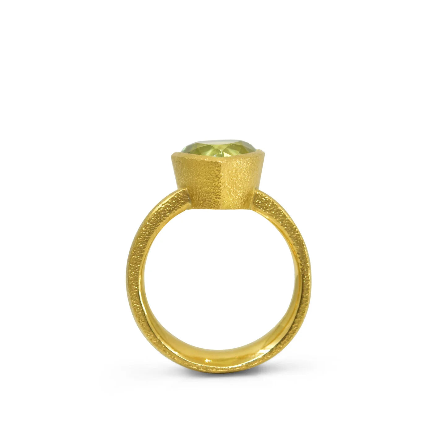 18K + Green Tourmaline Faceted RIng