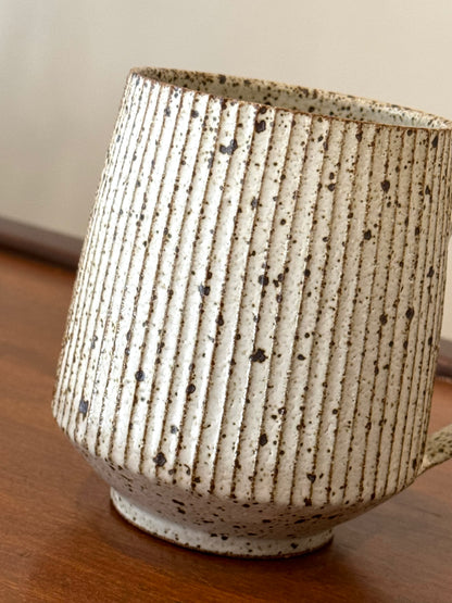 Glossy White Ribbed Mugs