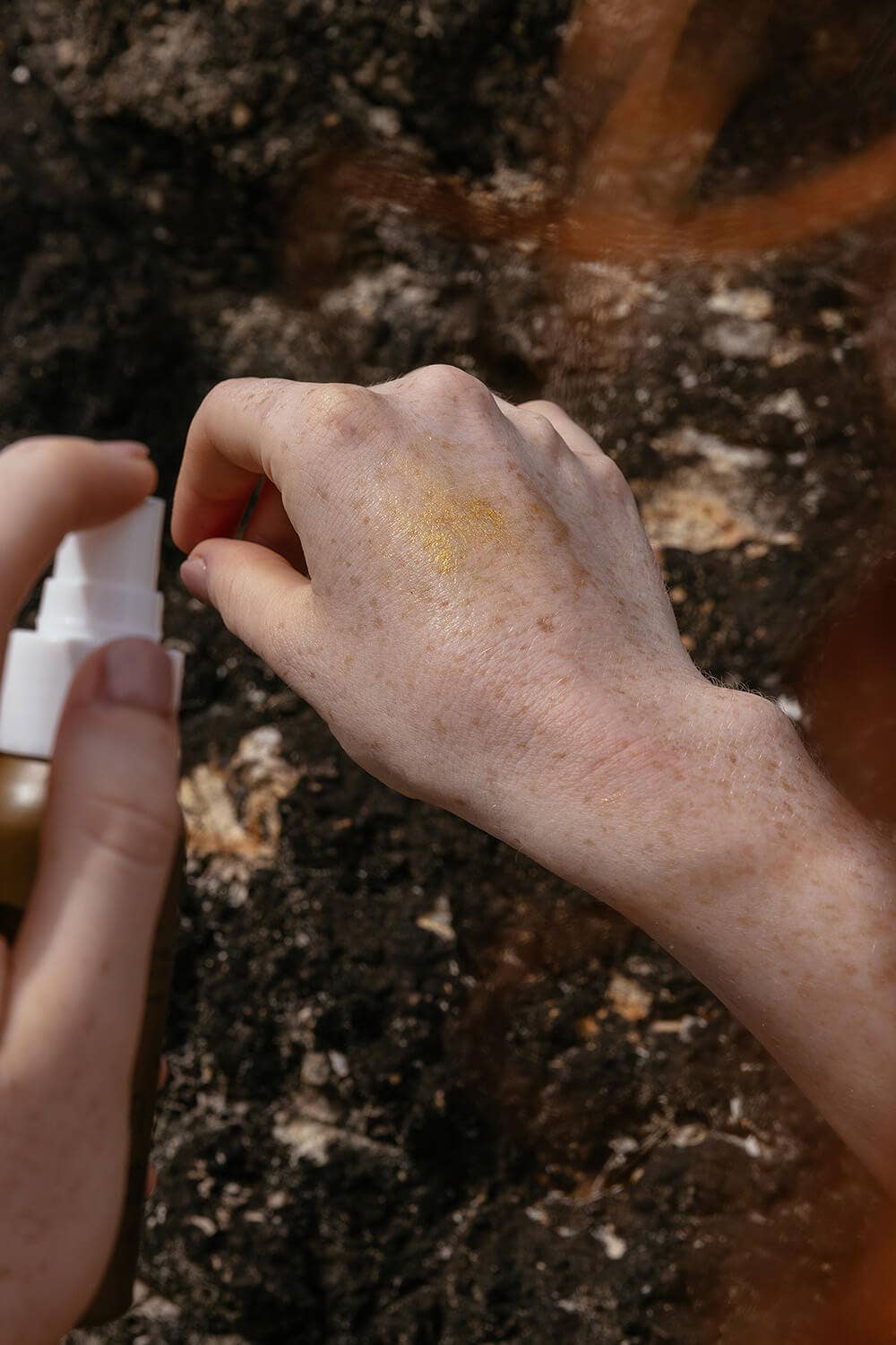 Golden Sea Salt Hair Spray with Aloe + Seaweed