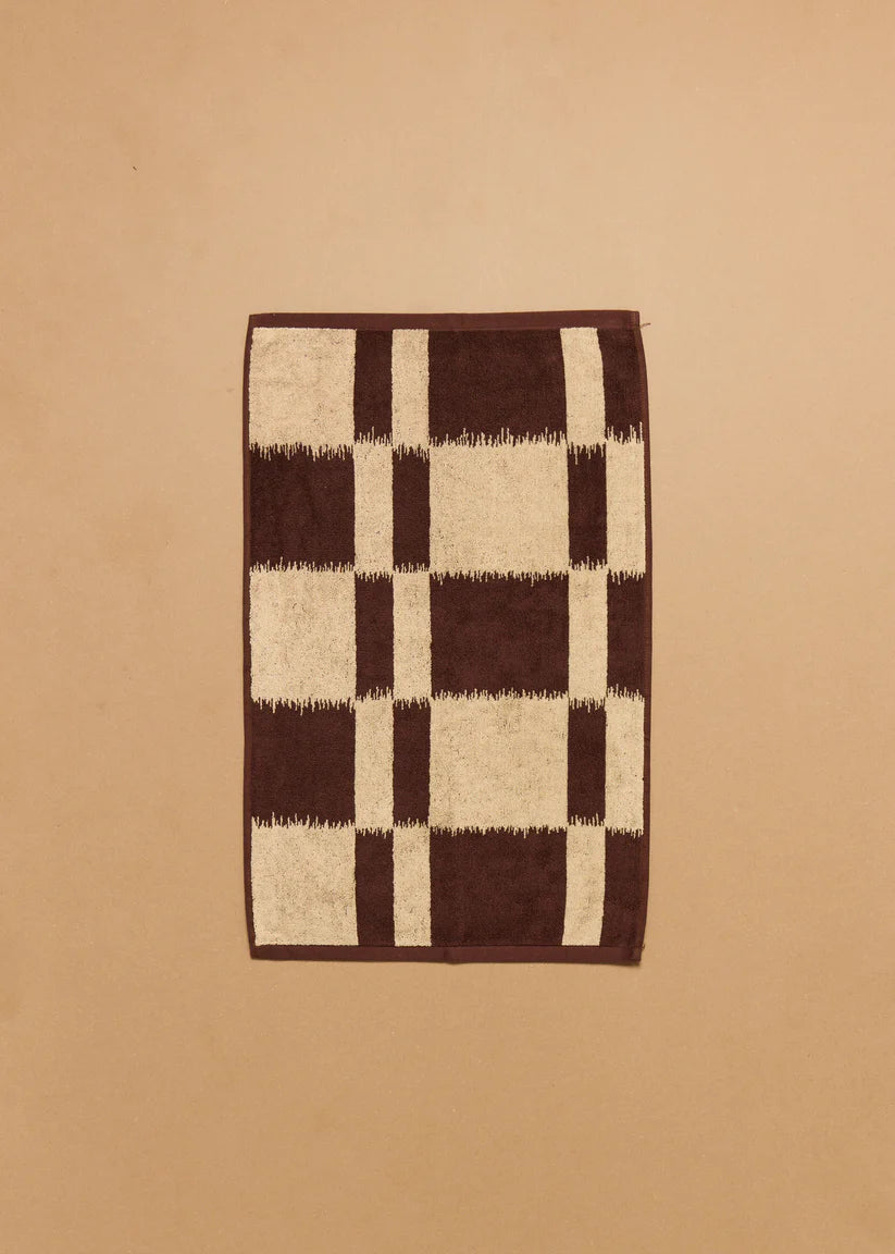 Karin Hand Towel
