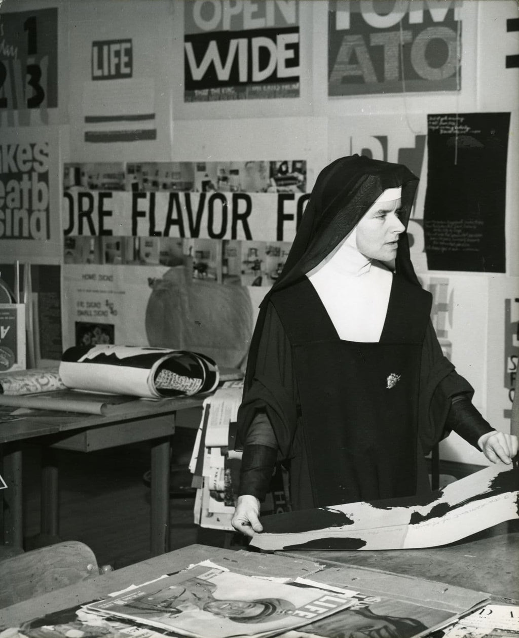 Come Alive!: The Spirited Art of Sister Corita