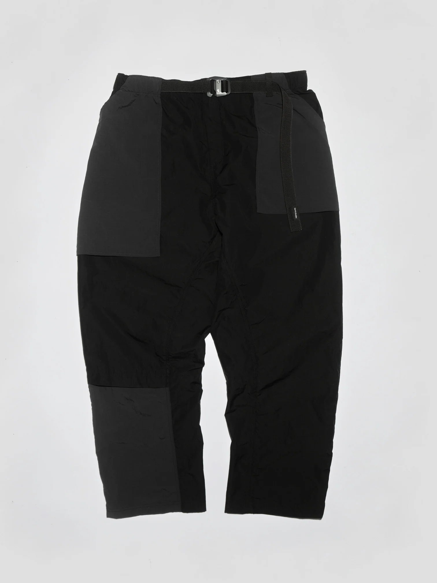 Field Pant in Carbon