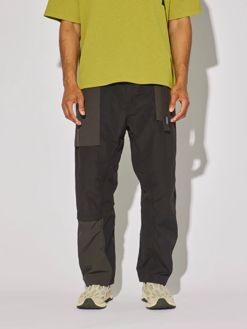 Field Pant in Carbon